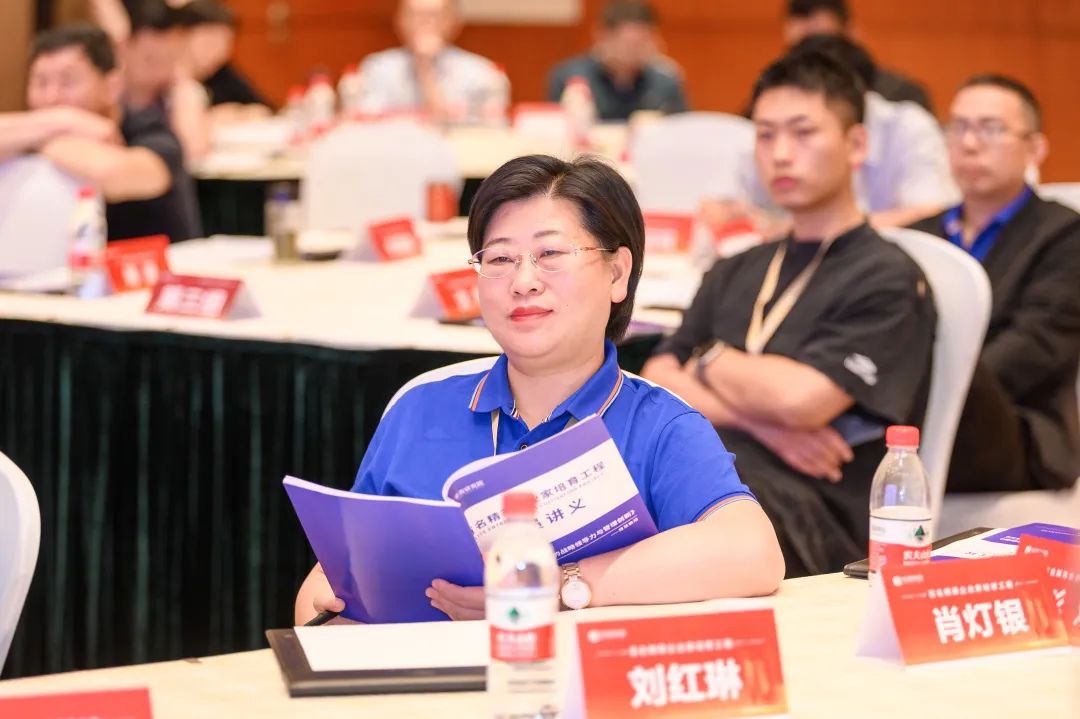 1686121447136418.jpg 640 (1).jpg