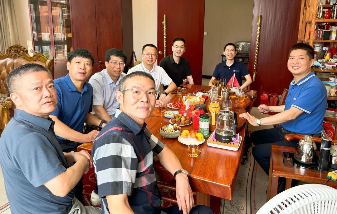 抱团发展交流会 | 百名精英企业家培育工程走进武汉前川电力工程有限公司